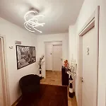 My Way - In Centro 招待所 3*